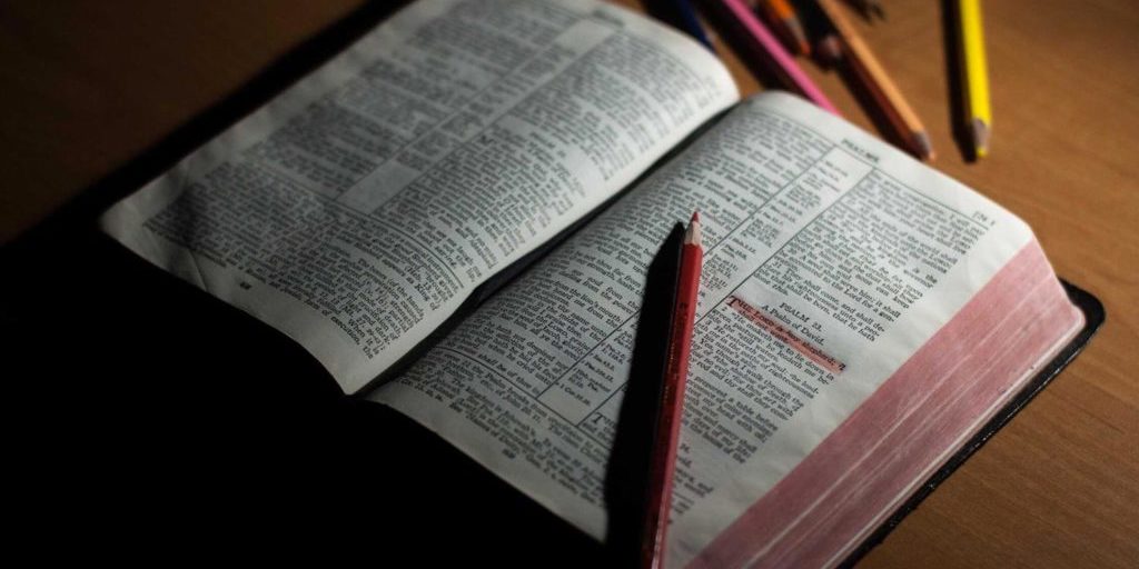 bible-study1b